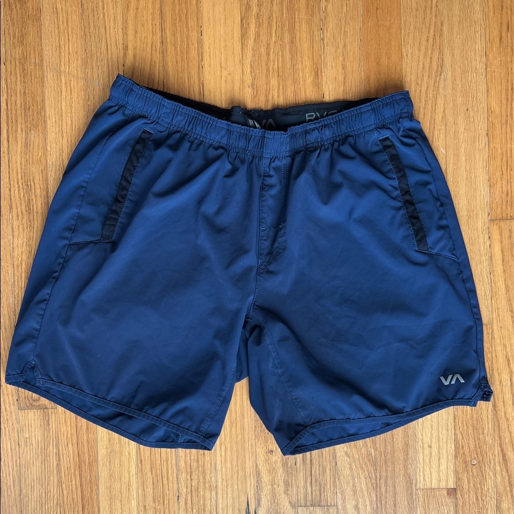 RVCA Yogger stretch shorts "17 in navy, large